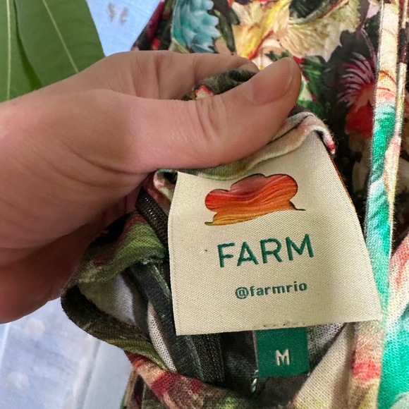 Farm Rio low back romper jungle flowers size M with beaded tassel ties! NWT! - Picture 10 of 12